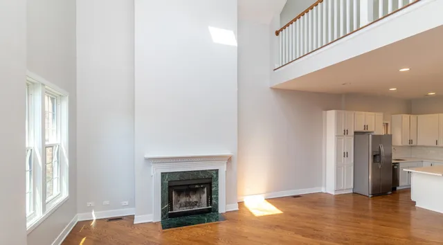 $4,850 | 2639 North Wayne Avenue, Unit 3, Chicago, IL 60614