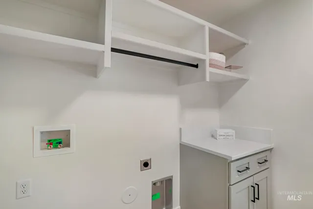 $369,900 | 909 East 23rd Avenue, Jerome, ID 83338