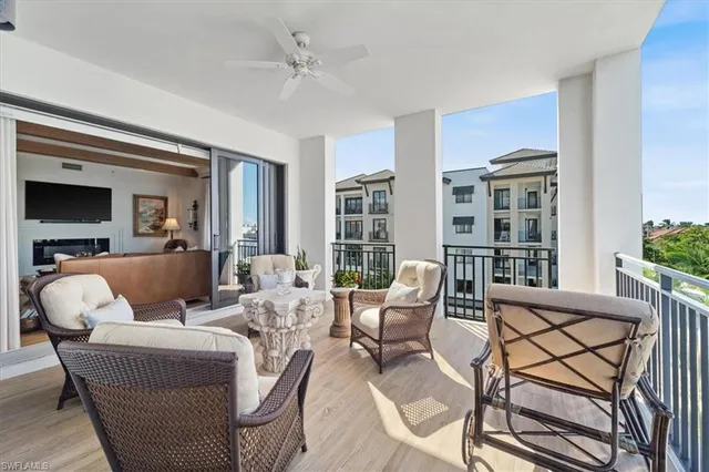$2,775,000 | 1135 3rd Avenue South, Unit 409, Naples, FL 34102