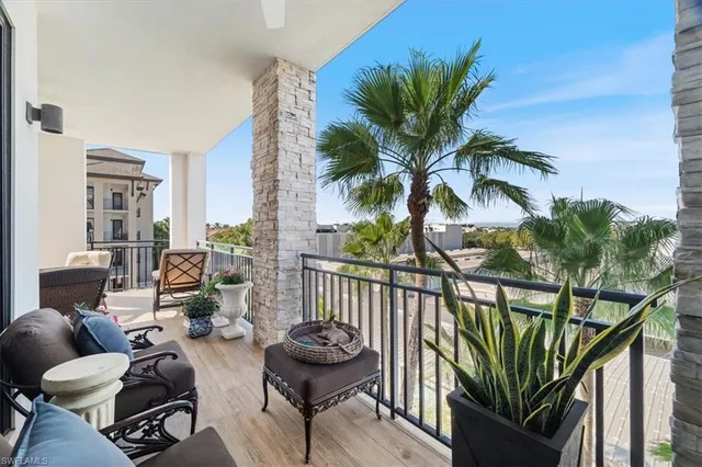 $2,775,000 | 1135 3rd Avenue South, Unit 409, Naples, FL 34102