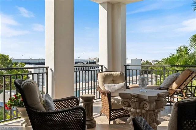 $2,775,000 | 1135 3rd Avenue South, Unit 409, Naples, FL 34102