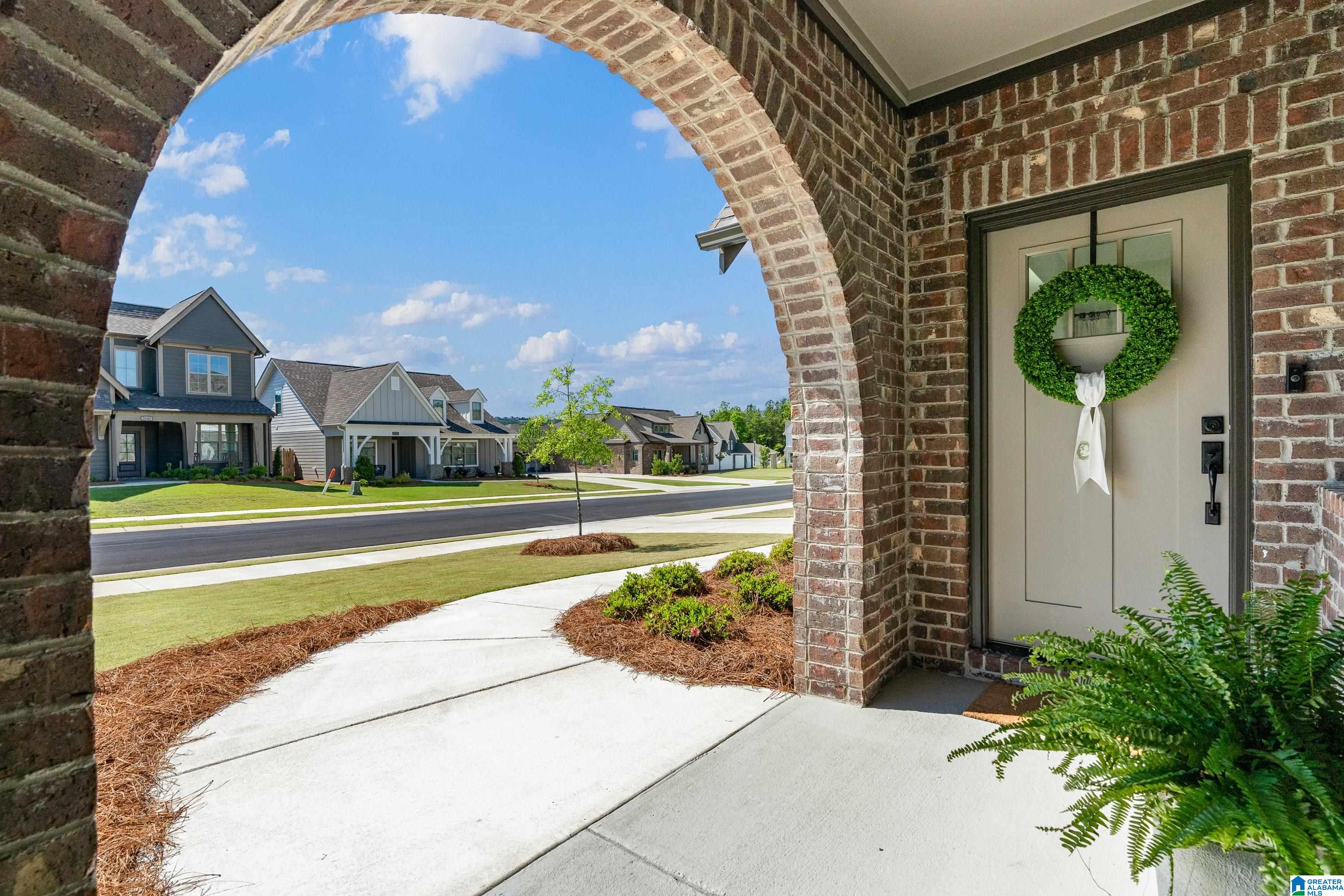 5100 Simms Ridge Pelham, AL 35124 - Photo 5 of 49