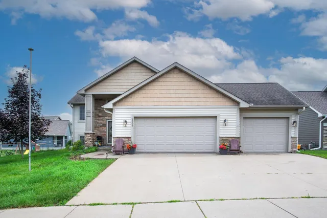 $380,000 | 2802 Meadows Drive, River Falls, WI 54022