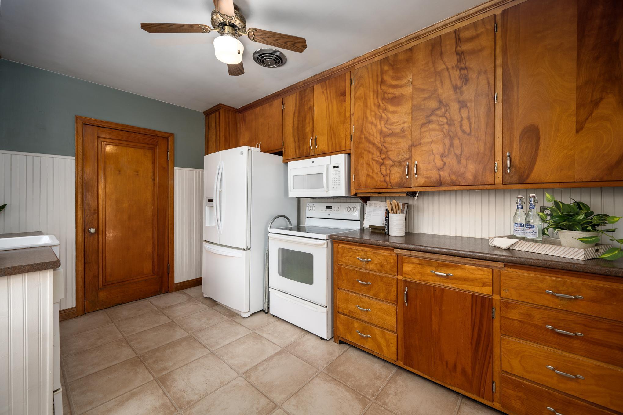 208 11th Street Hudson, WI 54016 - Photo 14 of 36