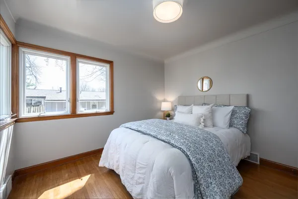 $359,000 | 208 11th Street, Hudson, WI 54016