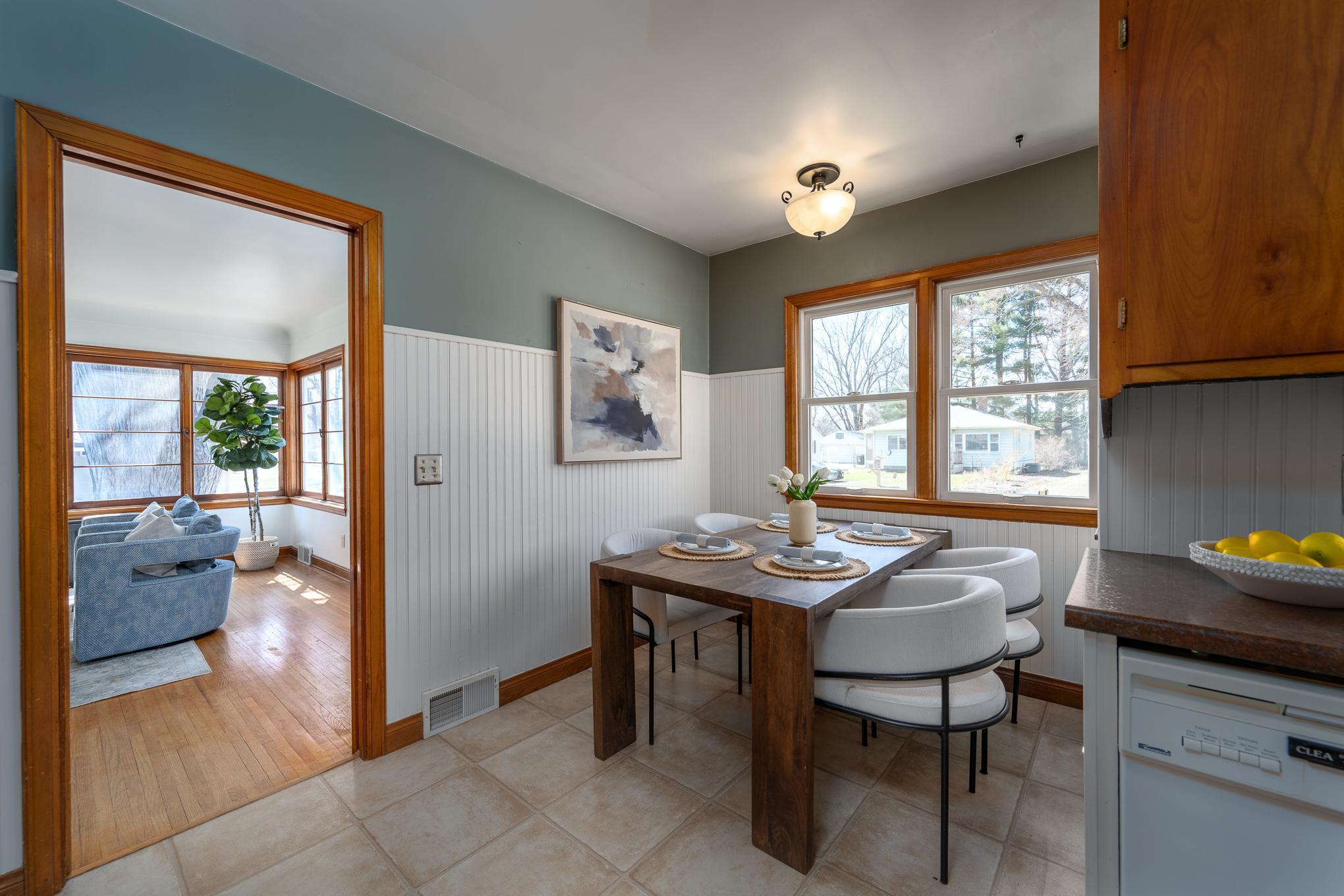 208 11th Street Hudson, WI 54016 - Photo 10 of 36