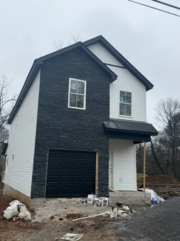 $311,000 | 811 Gracey Avenue, Clarksville, TN 37040