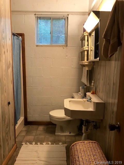 590 River Run Road Boone, NC 28607 - Photo 11 of 12 Gallery Image 11