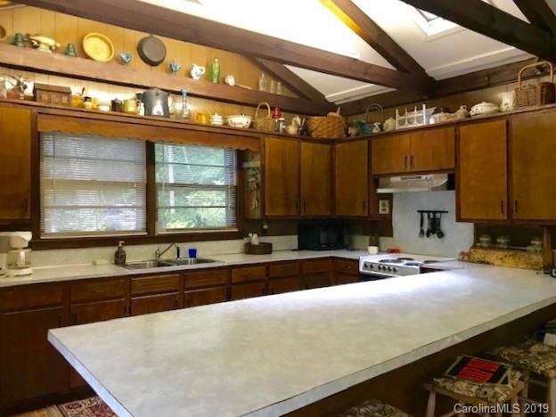 590 River Run Road Boone, NC 28607 - Photo 8 of 12 Gallery Image 8