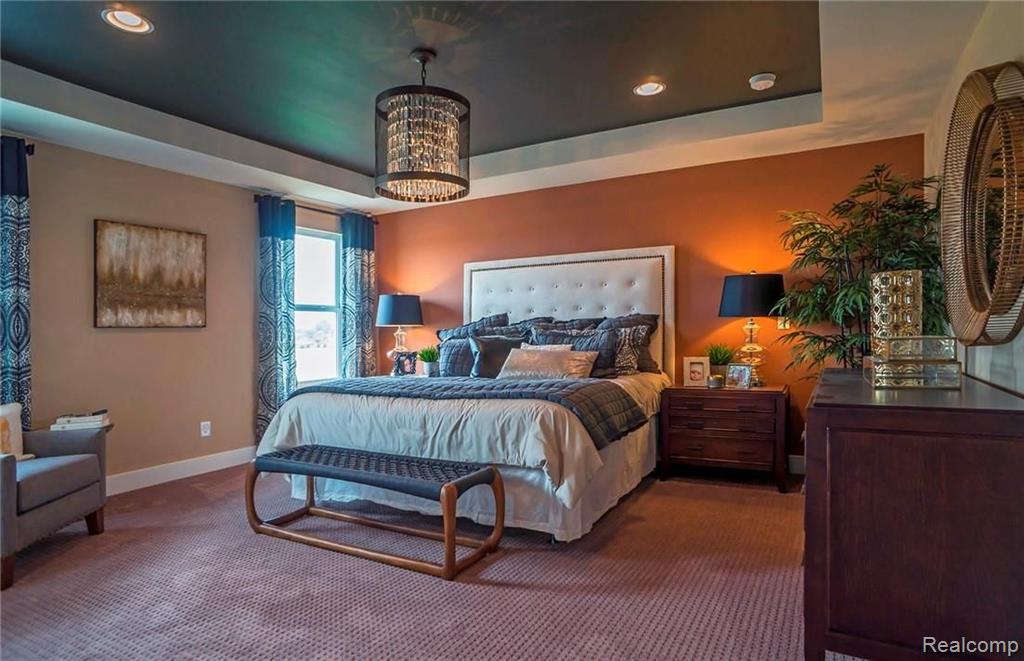 2017 Logan Drive Rochester Hills, MI 48309 - Photo 10 of 15