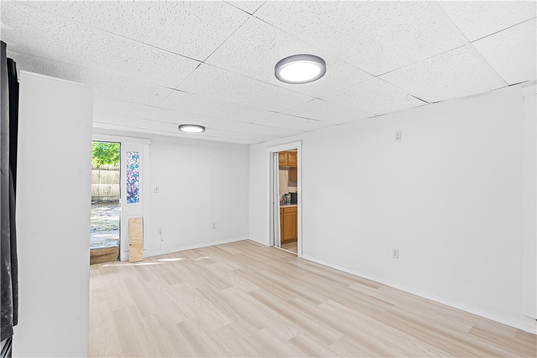 127 Meadow Street Pawtucket, RI 02860 - Photo 18 of 37