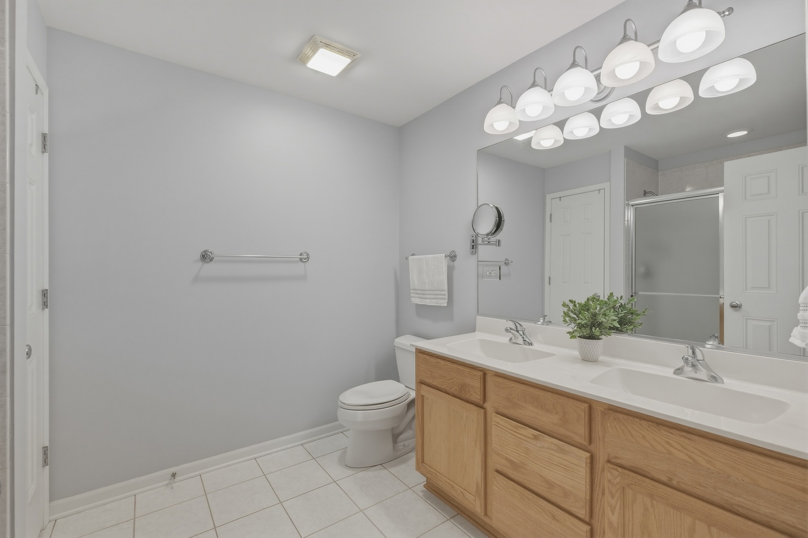 1063 Inverness Drive Antioch, IL 60002 - Photo 21 of 42