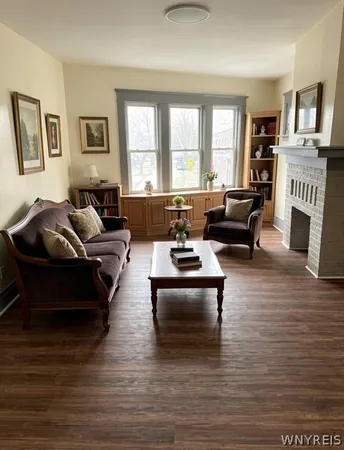 $2,700 | 2255 Genesee Street, Buffalo, NY 14211