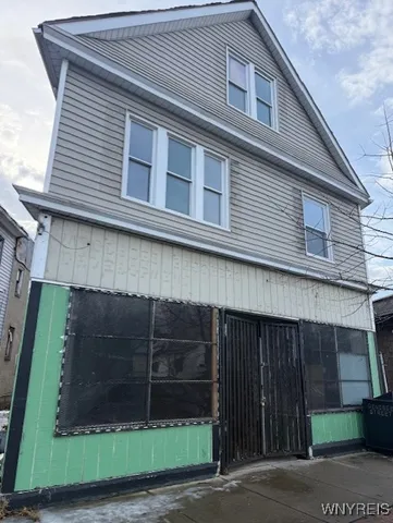 $2,700 | 2255 Genesee Street, Buffalo, NY 14211