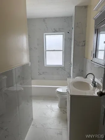 $2,700 | 2255 Genesee Street, Buffalo, NY 14211