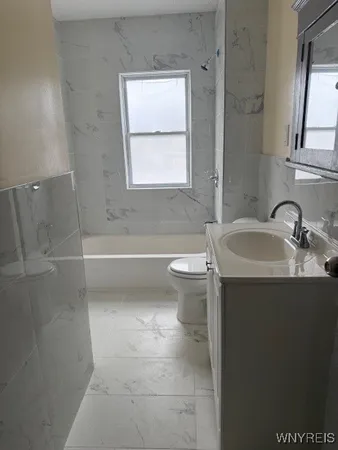 $2,700 | 2255 Genesee Street, Buffalo, NY 14211