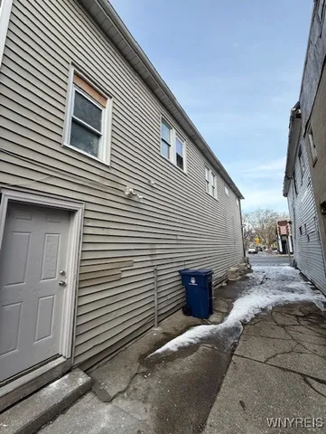 $2,700 | 2255 Genesee Street, Buffalo, NY 14211