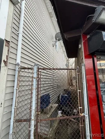 $2,700 | 2255 Genesee Street, Buffalo, NY 14211