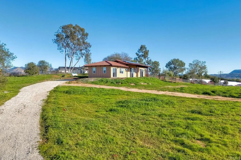 29433 Cole Grade Road Valley Center, CA 92082 - Photo 35 of 57