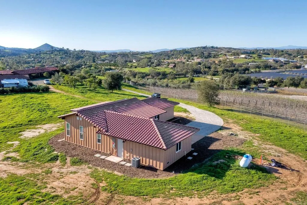 29433 Cole Grade Road Valley Center, CA 92082 - Photo 45 of 57