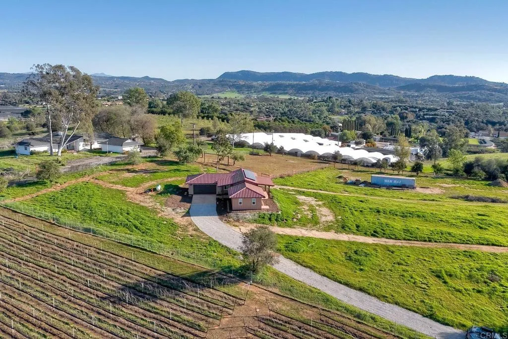 29433 Cole Grade Road Valley Center, CA 92082 - Photo 46 of 57