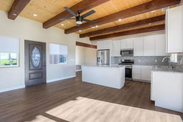 $3,900 | 29433 Cole Grade Road, Valley Center, CA 92082