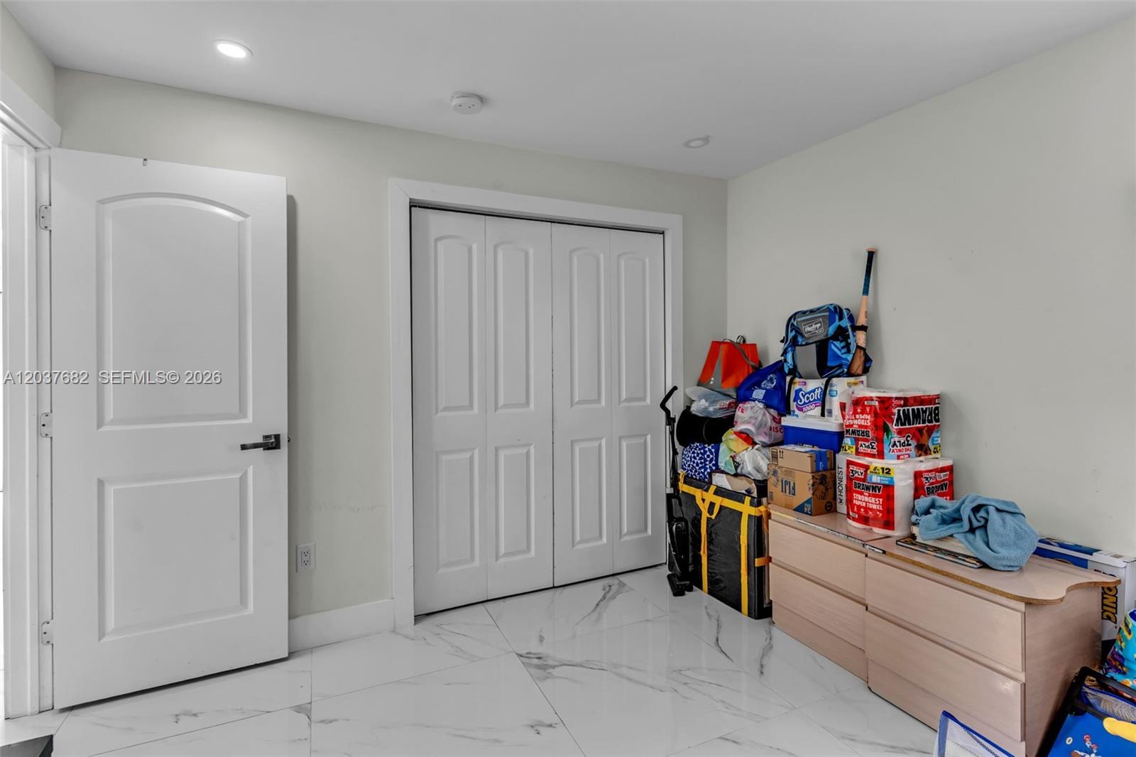20304 Southwest 186th Street Miami, FL 33187 - Photo 16 of 32