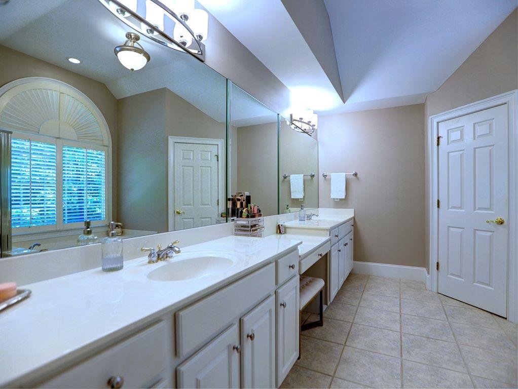 1205 Village Terrace Court Dunwoody, GA 30338 - Photo 18 of 31