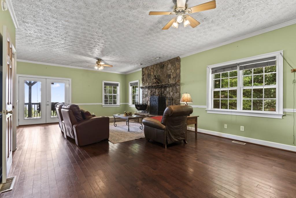 2697 Brushy Top Road Ellijay, GA 30540 - Photo 15 of 41