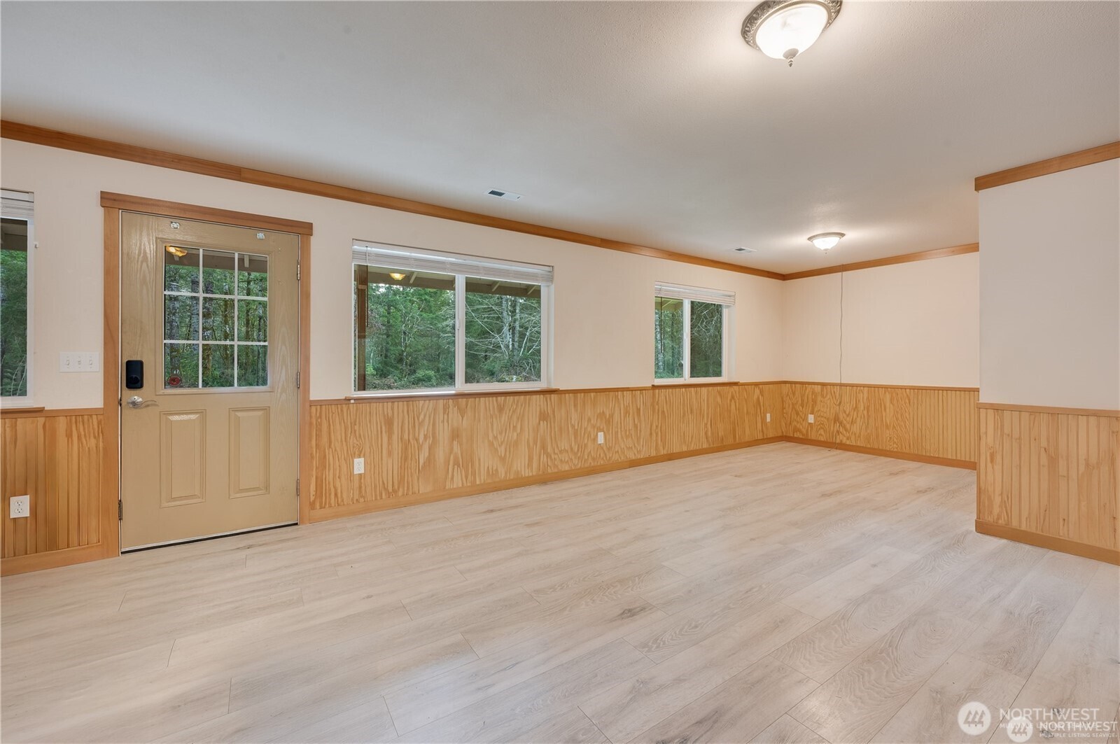8993 Southwest Lake Flora Road Bremerton, WA 98312 - Photo 2 of 28