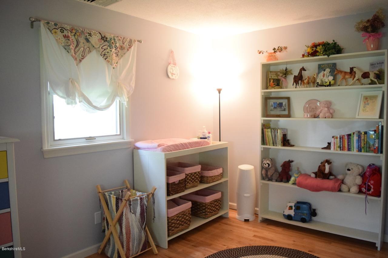 231 East Slope Road Richmond, MA 01201 - Photo 23 of 39 DSC_0426