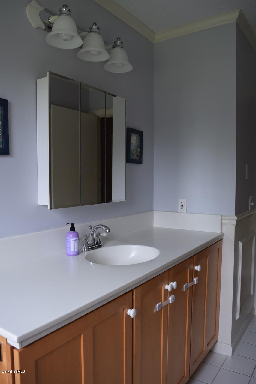 231 East Slope Road Richmond, MA 01201 - Photo 24 of 39 DSC_0435
