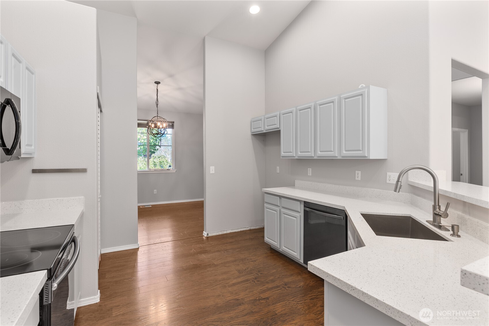 2538 Hidden Springs Loop Southeast Lacey, WA 98503 - Photo 13 of 37