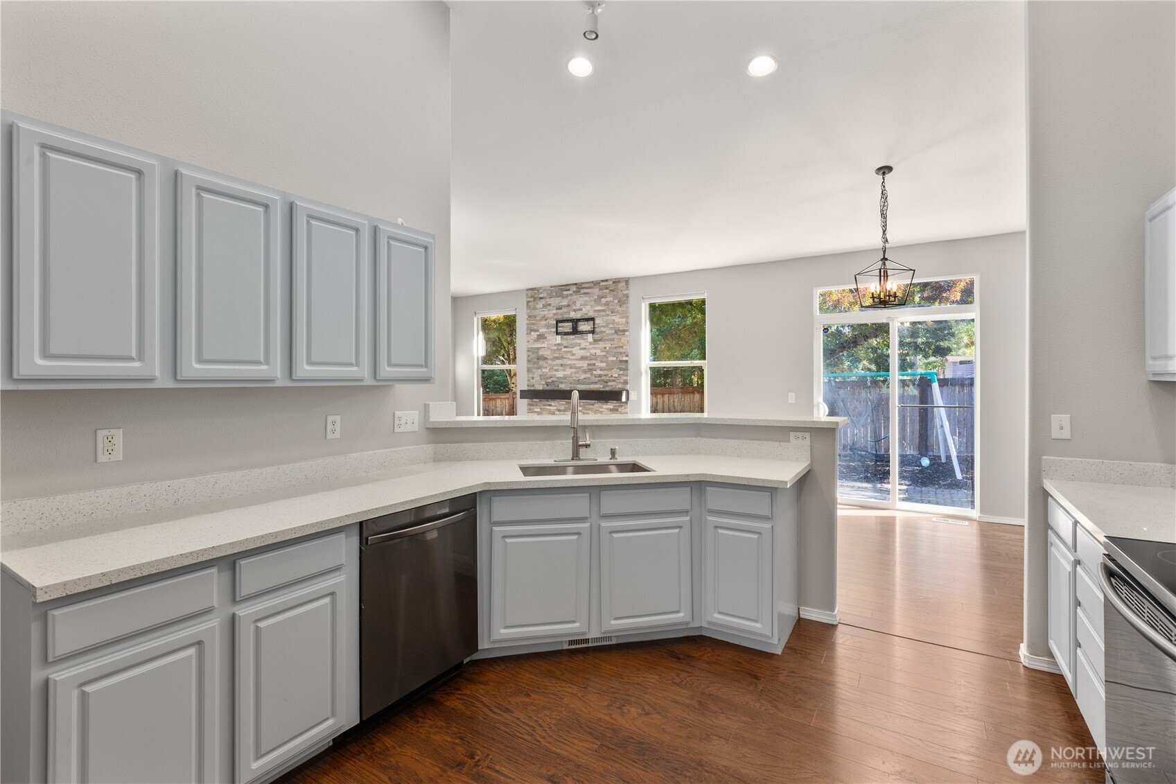 2538 Hidden Springs Loop Southeast Lacey, WA 98503 - Photo 14 of 37