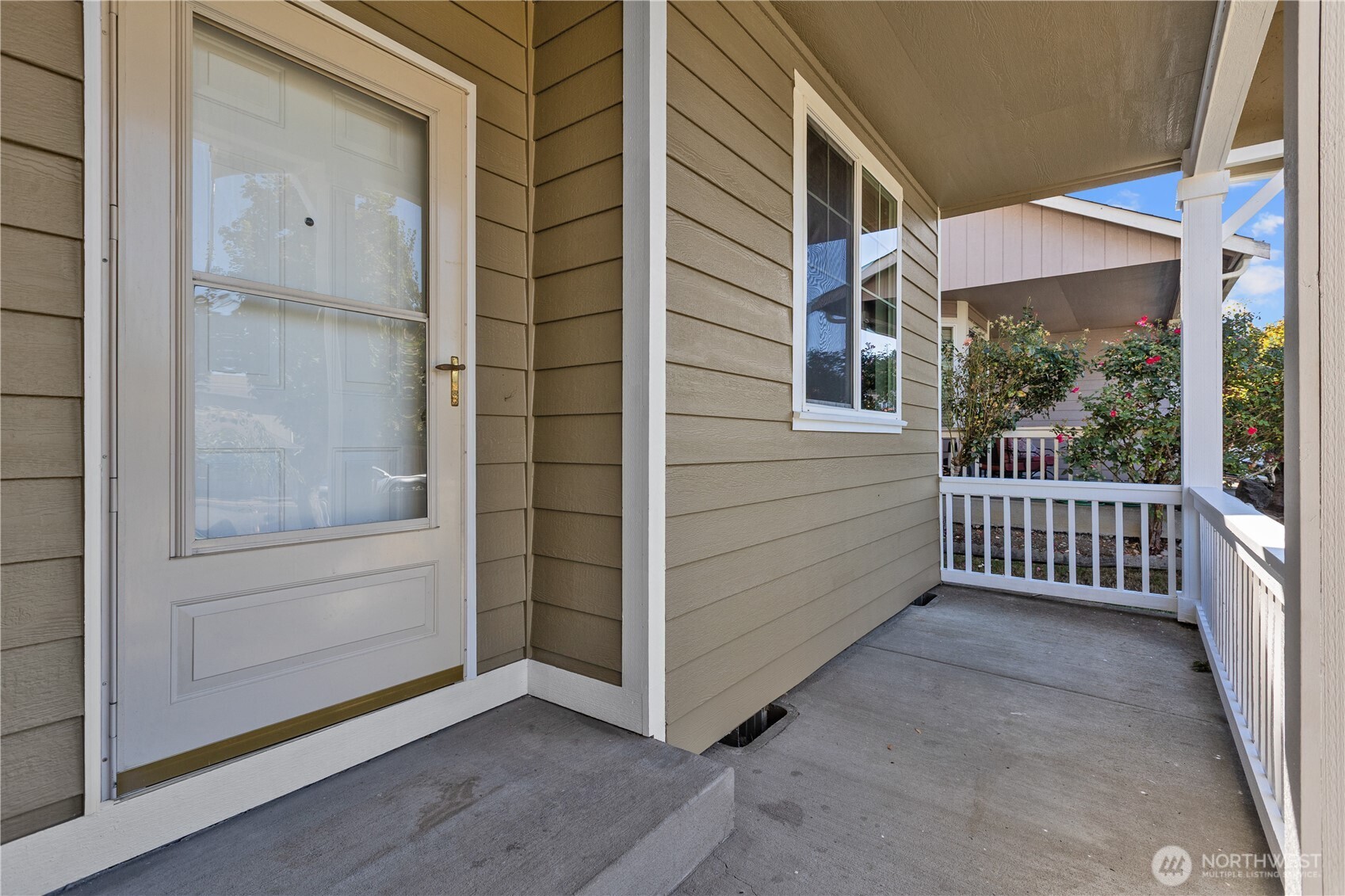 2538 Hidden Springs Loop Southeast Lacey, WA 98503 - Photo 5 of 37