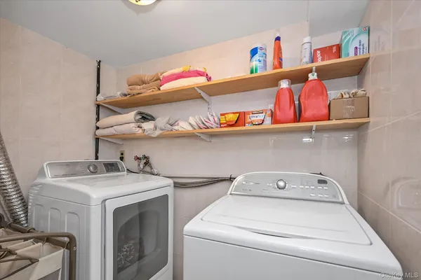 $1,820,000 | 29-42 164th Street | Murray Hill - Flushing