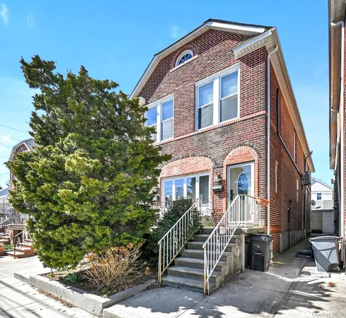 $1,820,000 | 29-42 164th Street | Murray Hill - Flushing