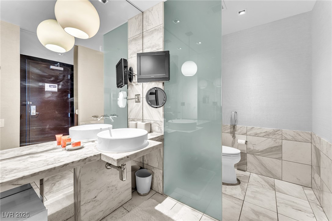 4381 West Flamingo Road, Unit 3819 Las Vegas, NV 89103 - Photo 11 of 17