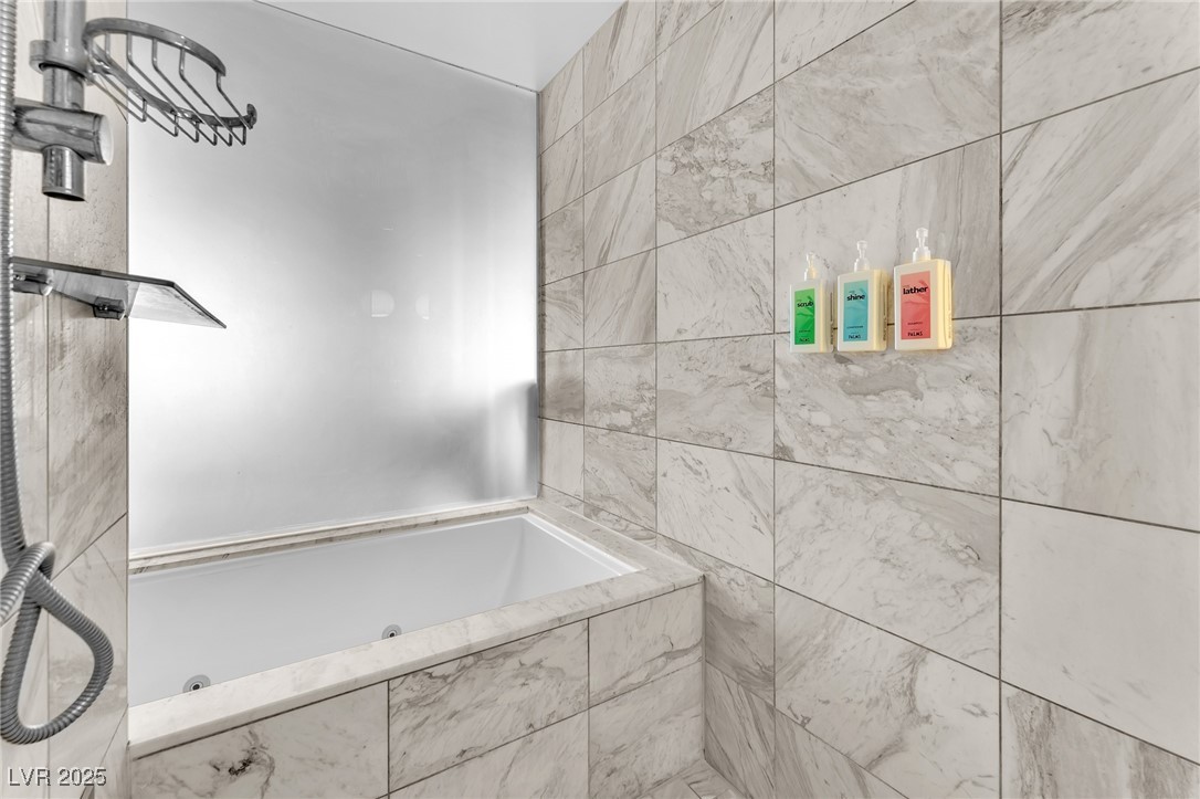 4381 West Flamingo Road, Unit 3819 Las Vegas, NV 89103 - Photo 12 of 17