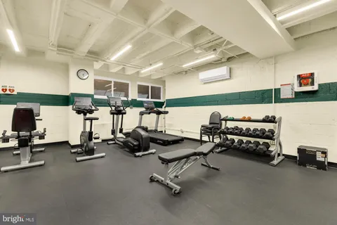 $195,000 | 4301 Massachusetts Avenue Northwest, Unit 4001, Washington, DC 20016