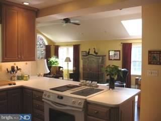 731 Upper Gulph Road Wayne, PA 19087 - Photo 3 of 6