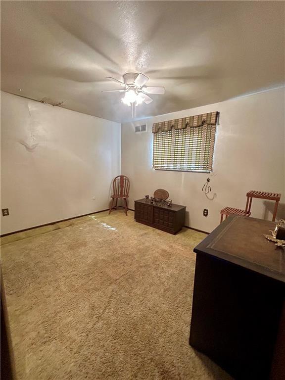 1061 Old Post Road South Park, PA 15129 - Photo 23 of 32