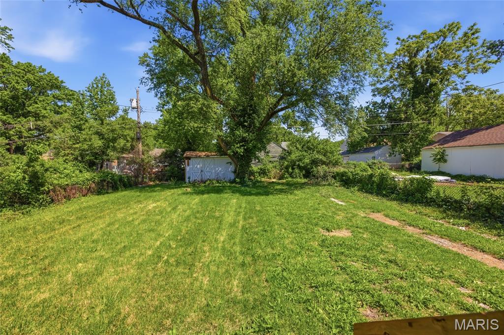 8115 Myrick Street Berkeley, MO 63134 - Photo 24 of 34