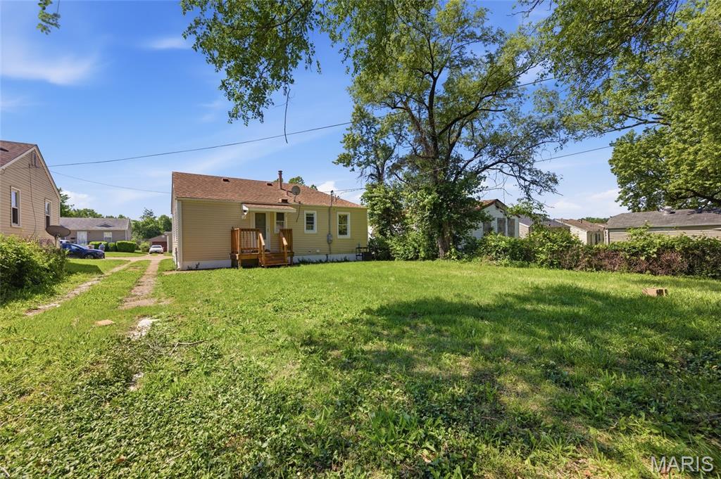 8115 Myrick Street Berkeley, MO 63134 - Photo 28 of 34