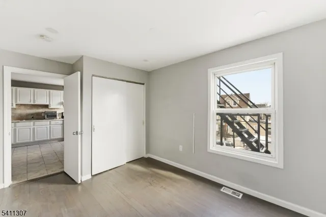 $2,300 | 467 Summer Avenue, Unit 2, Newark, NJ 07104