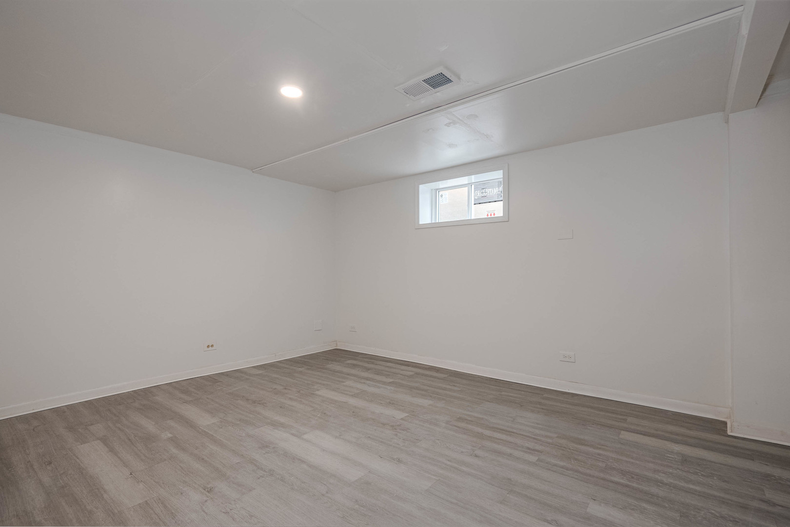 499 Longcommon Road Riverside, IL 60546 - Photo 23 of 35 Gallery Image 23
