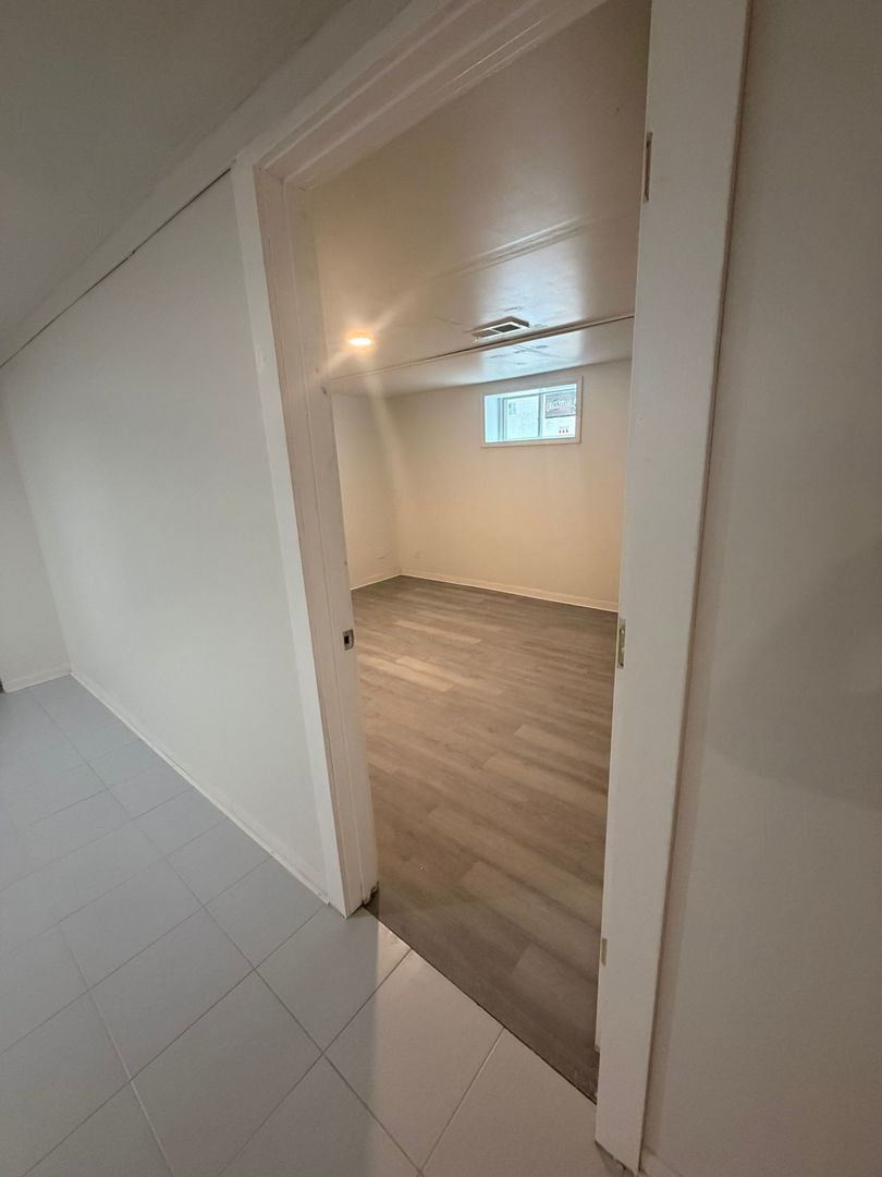 499 Longcommon Road Riverside, IL 60546 - Photo 24 of 35 Gallery Image 24