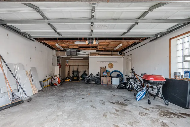 $525,000 | 499 Longcommon Road, Riverside, IL 60546