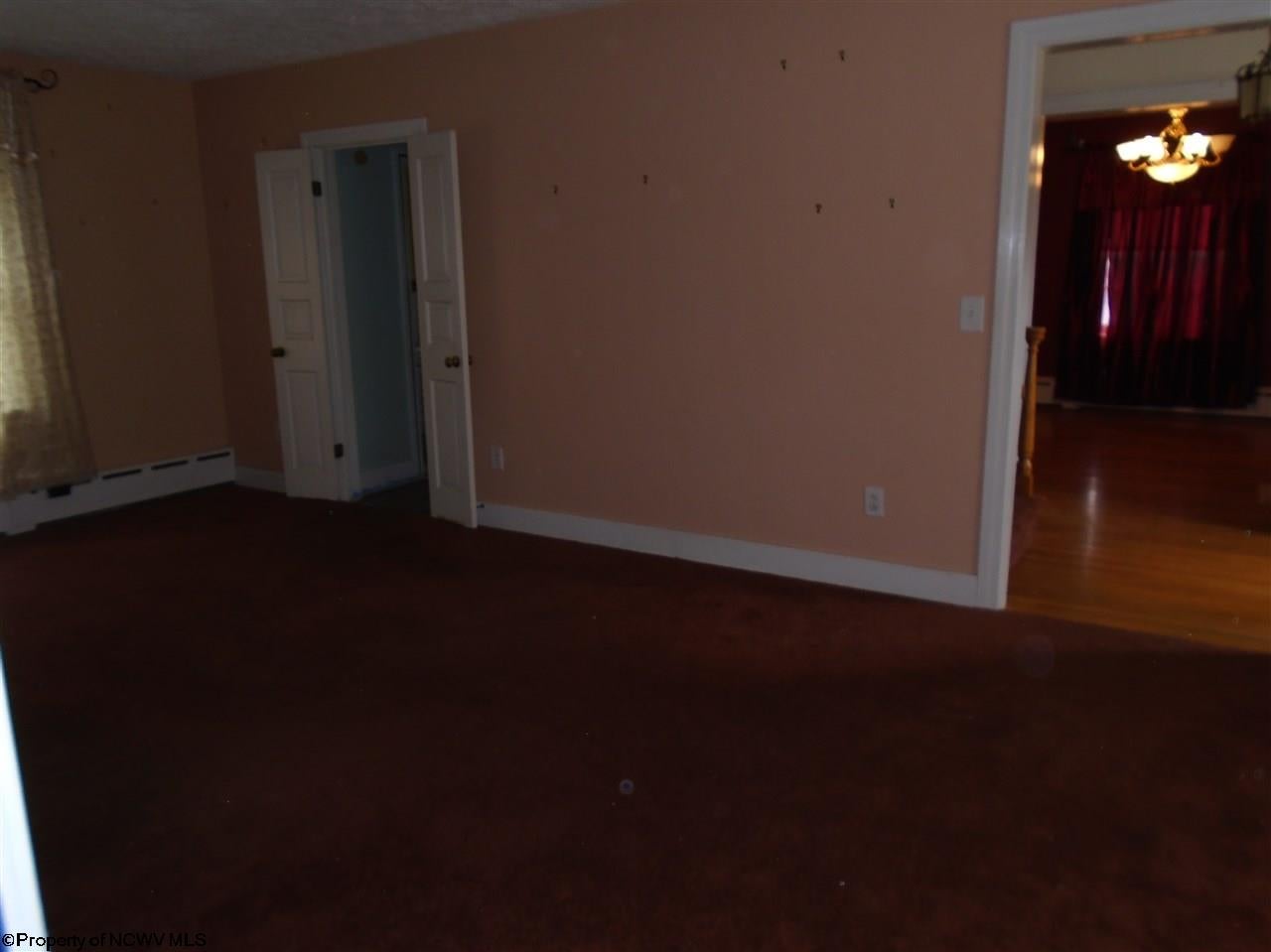 44 Church Street Reedsville, WV 26547 - Photo 4 of 17 Gallery Image 4