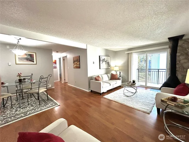 $329,500 | 14779 Northeast 32nd Street, Unit A304, Bellevue, WA 98007